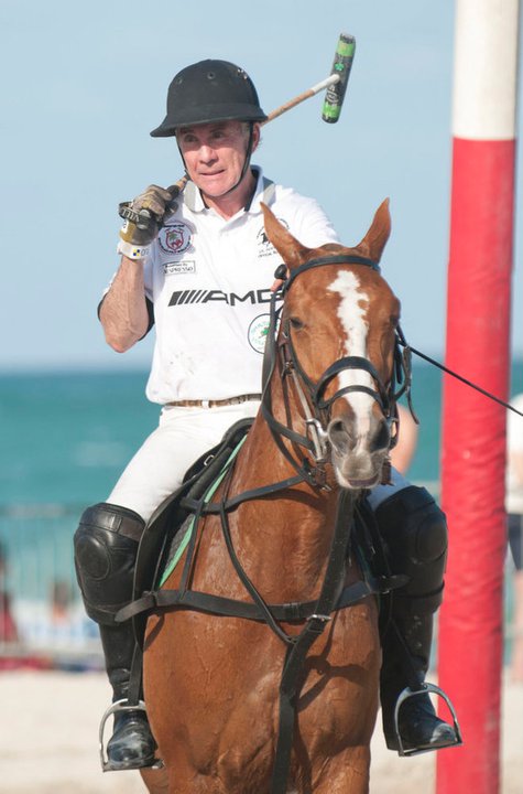 John Walsh and Americas Most Wanted back on the air